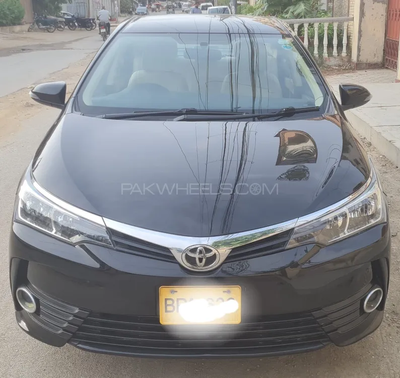 Toyota Corolla 2018 for Sale in Karachi Image-1