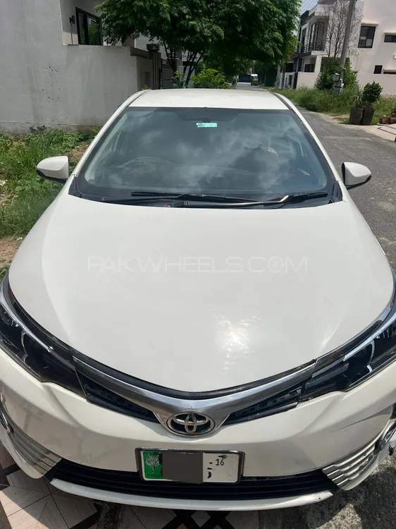 Toyota Corolla 2016 for Sale in Lahore Image-1