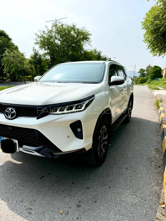 Toyota Fortuner 2022 for Sale in Islamabad Image-1