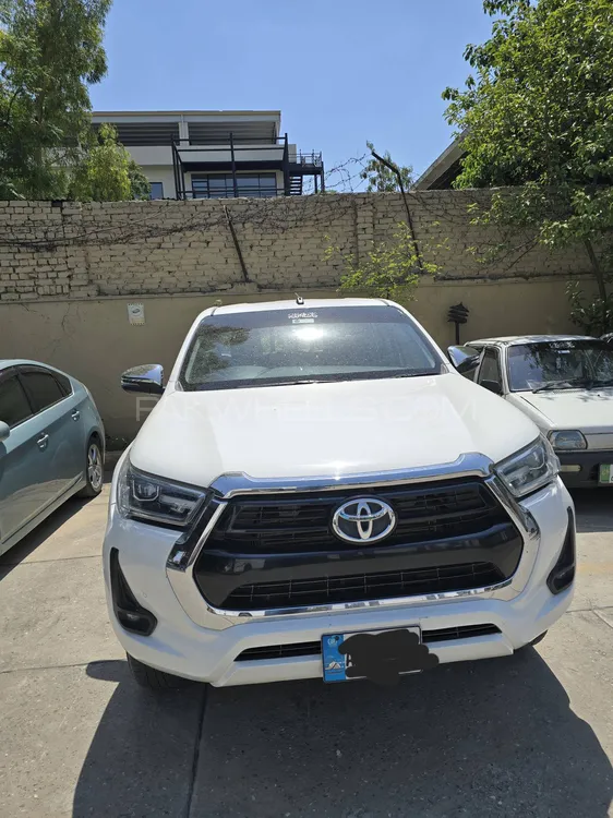 Toyota Hilux 2022 for Sale in Islamabad Image-1