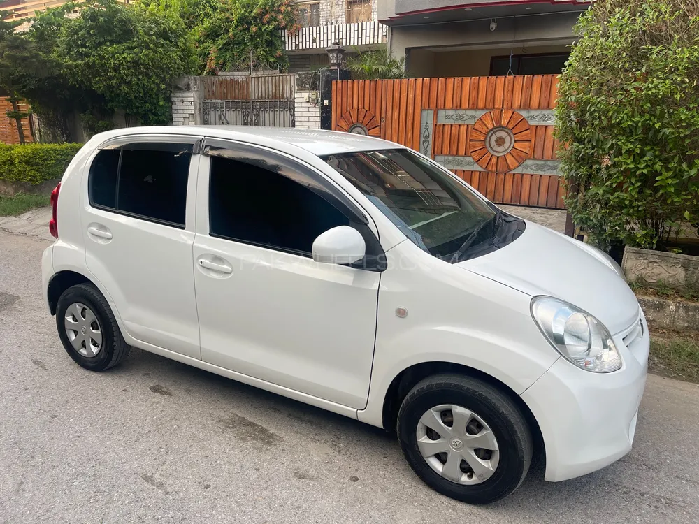 Toyota Passo 2011 for Sale in Islamabad Image-1