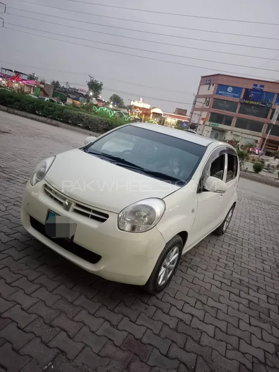 Toyota Passo 2011 for Sale in Peshawar Image-1