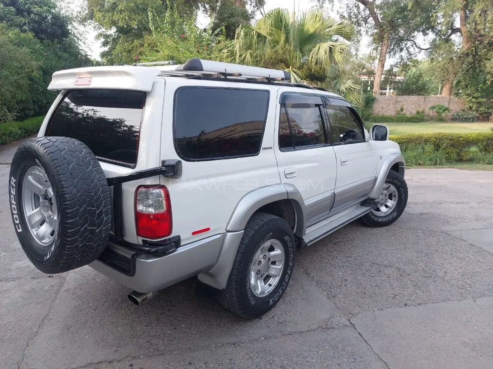 Toyota Surf 1998 for Sale in Peshawar Image-1