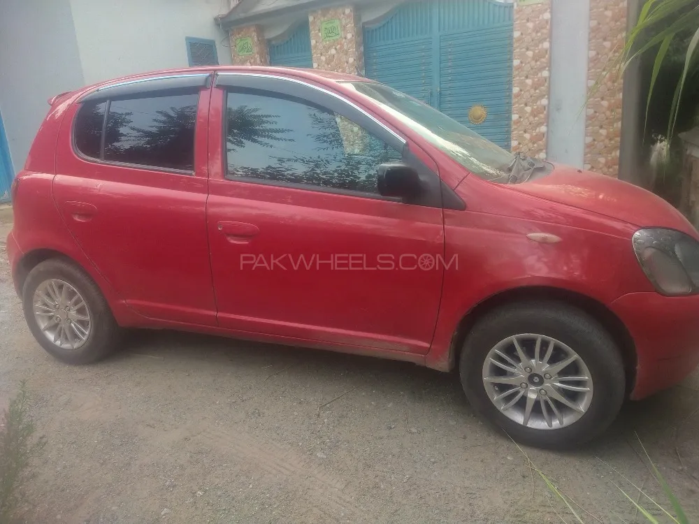 Toyota Vitz 1999 for Sale in Mansehra Image-1