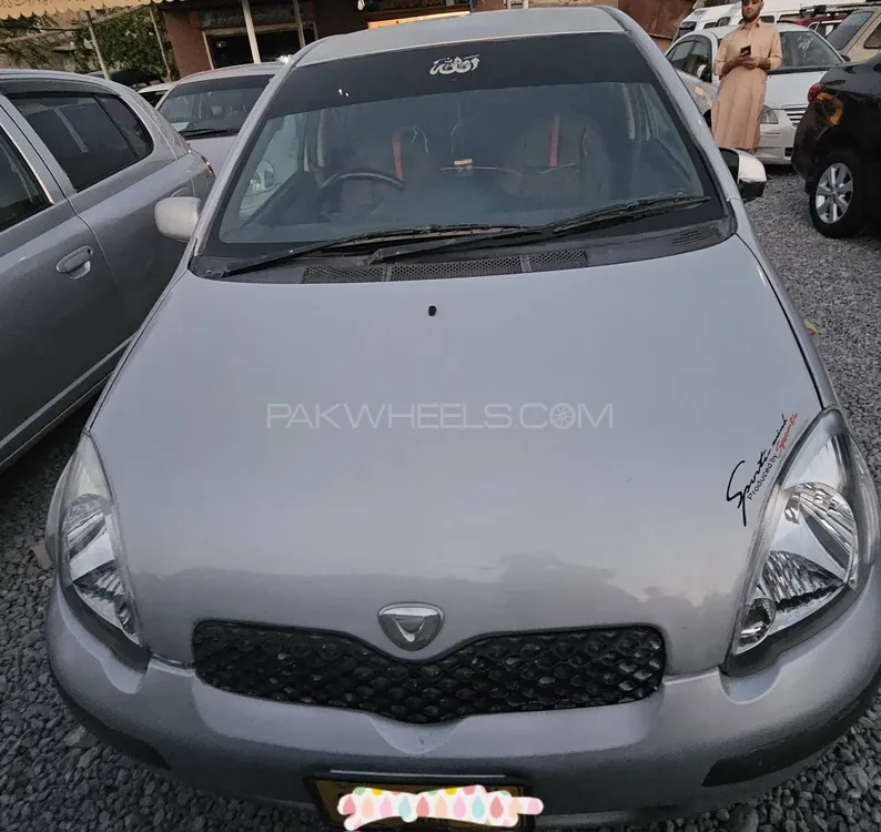 Toyota Vitz 2003 for Sale in Quetta Image-1
