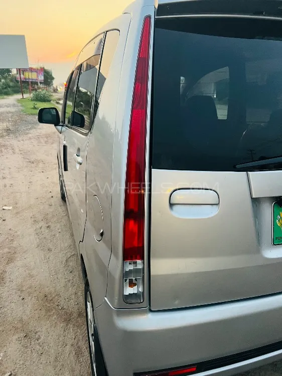 Daihatsu Move 2012 for Sale in Sheikhupura Image-1