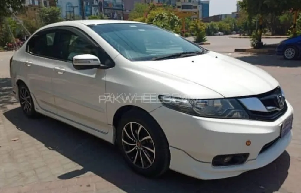 Honda City 2018 for Sale in Lahore Image-1