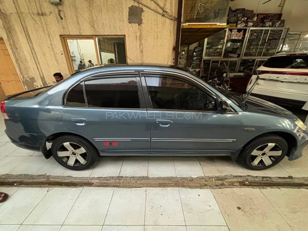 Honda Civic 2006 for Sale in Multan Image-1