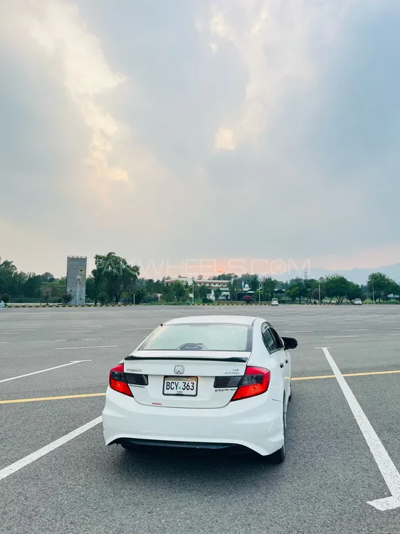 Honda Civic 2015 for Sale in Islamabad Image-1