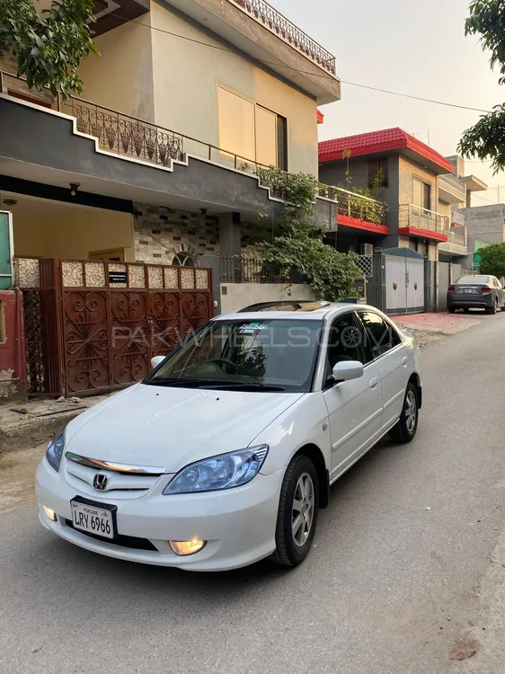 Honda Civic 2004 for Sale in Gujranwala Image-1
