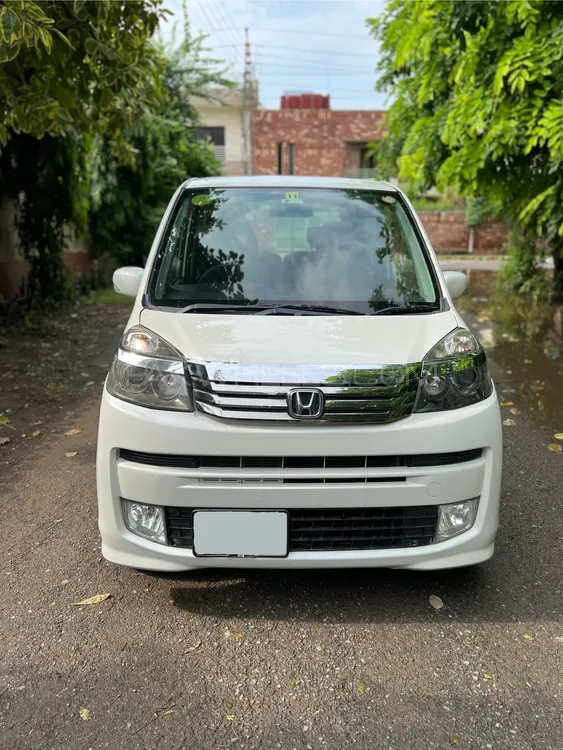 Honda Life 2012 for Sale in Lahore Image-1