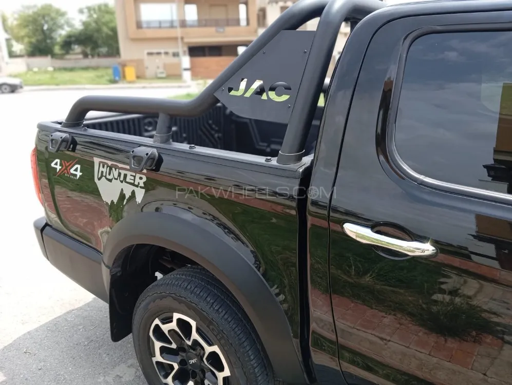 JAC T9 2025 for Sale in Islamabad JAC T9 2025 for Sale in Islamabad Image-12