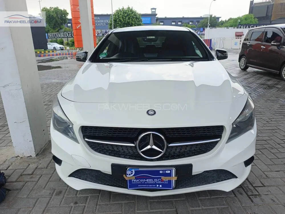مرسڈیز بینز سی ایل اے کلاس 2014 for Sale in لاہور Image-1