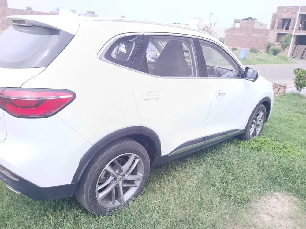 MG HS 2023 for Sale in Faisalabad Image-1