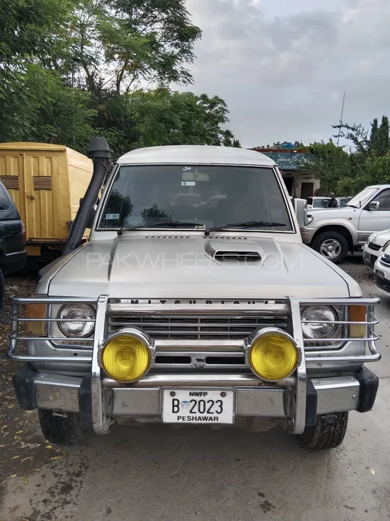 Mitsubishi Pajero 1986 for Sale in Swat Image-1