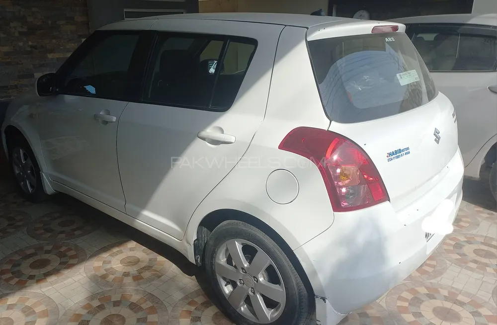 Suzuki Swift 2020 for Sale in Lahore Suzuki Swift 2020 for Sale in Lahore Image-5