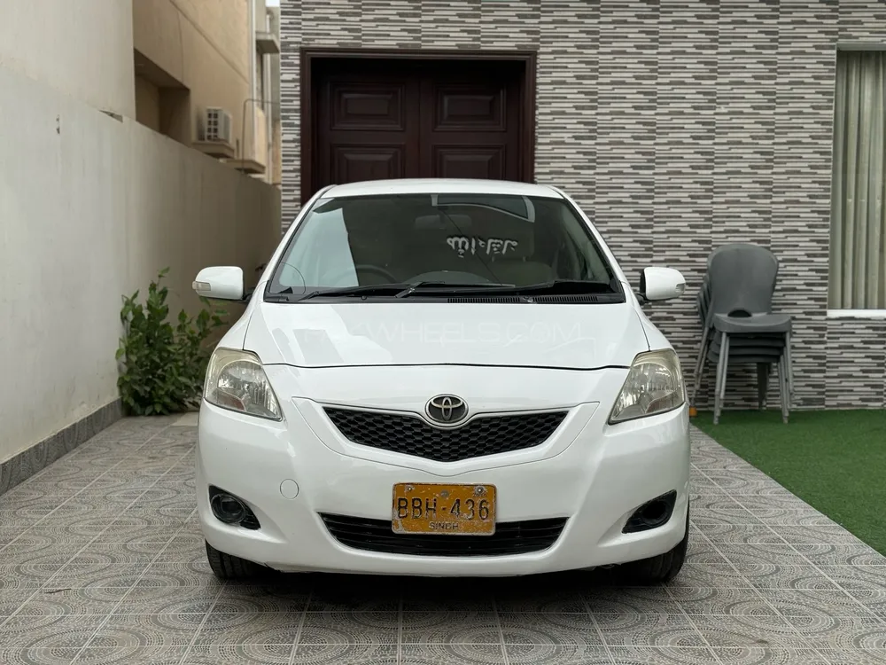 Toyota Belta 2011 for Sale in Karachi Image-1