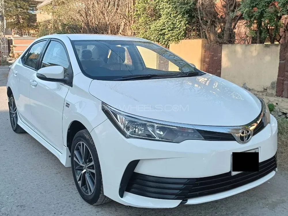 Toyota Corolla 2018 for Sale in Islamabad Image-1