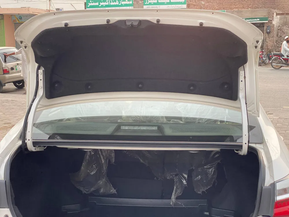 Toyota Corolla 2024 for Sale in Jhand Image-1
