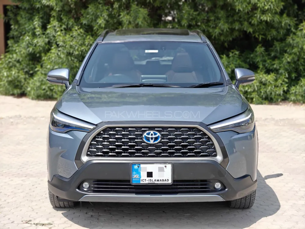 Toyota Corolla Cross 2024 for Sale in Islamabad Image-1