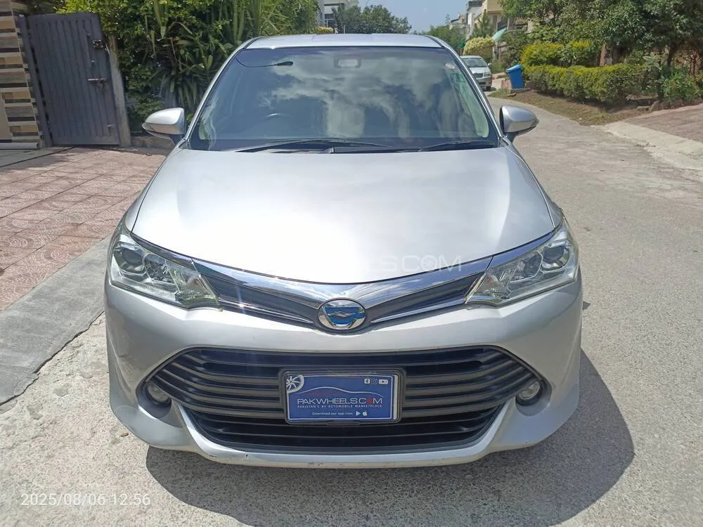 Toyota Corolla Fielder 2017 for Sale in Islamabad Image-1