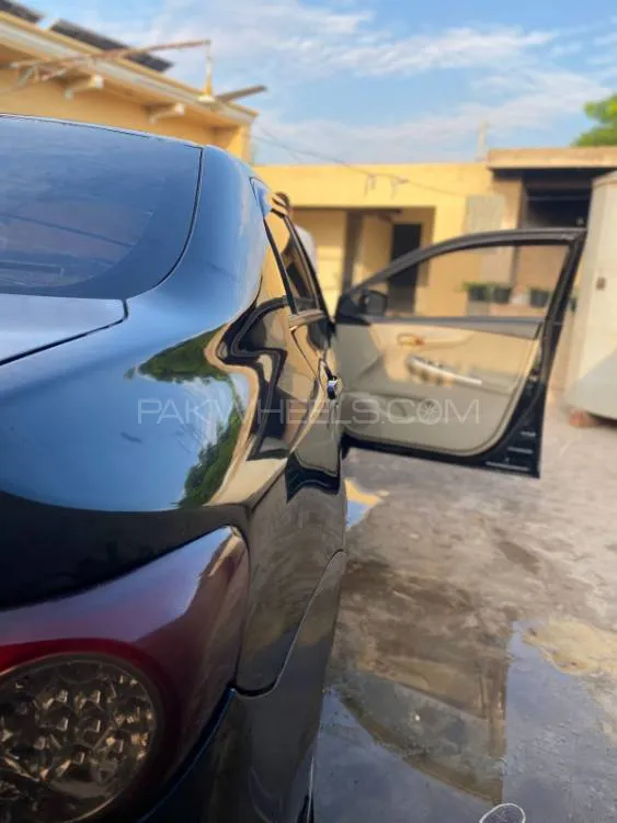 Toyota Corolla 2011 for Sale in Bahawalpur Image-1