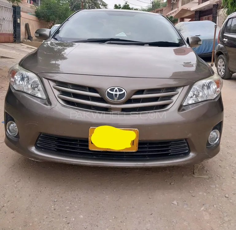 Toyota Corolla 2014 for Sale in Karachi Image-1