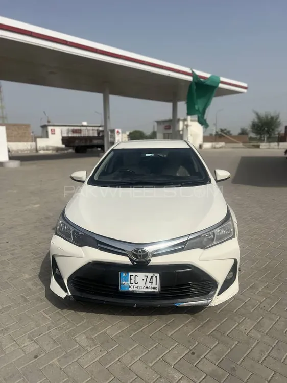Toyota Corolla 2015 for Sale in Jhang Image-1