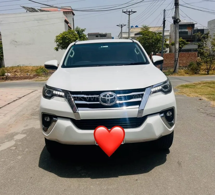 Toyota Fortuner 2019 for Sale in Gujrat Image-1