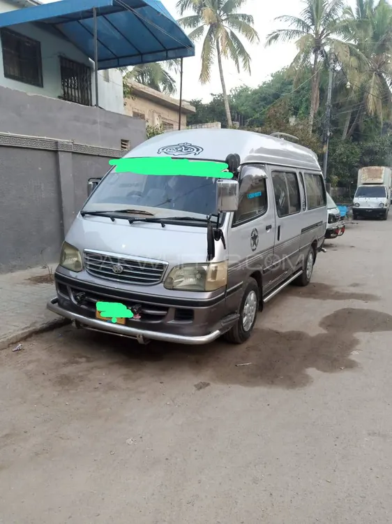 Toyota Hiace 2001 for Sale in Karachi Image-1