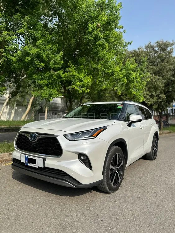 Toyota Highlander 2023 for Sale in Islamabad Image-1