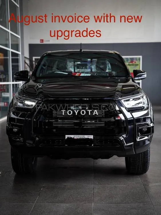 Toyota Hilux 2025 for Sale in Karachi Image-1