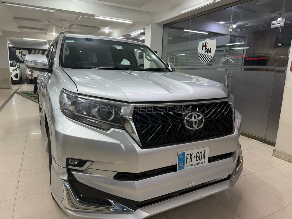 Toyota Prado 2011 for Sale in Islamabad Image-1