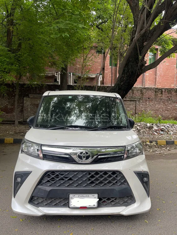 Toyota Roomy 2021 for Sale in Lahore Image-1