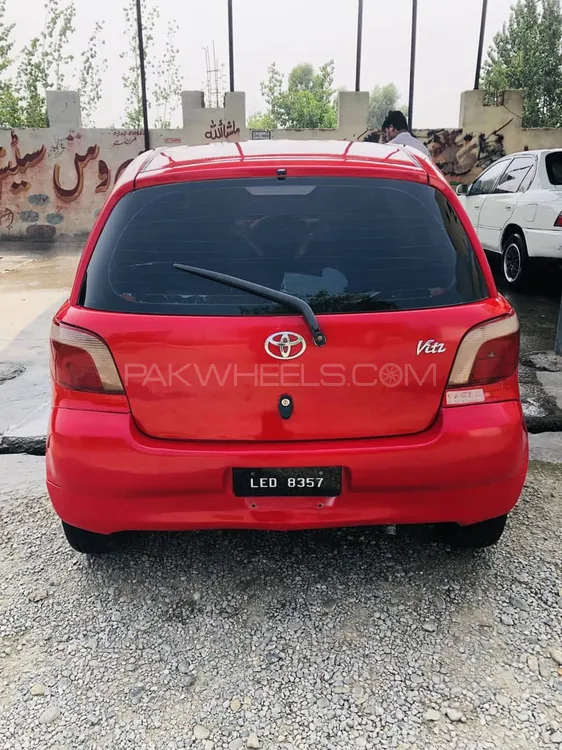 Toyota Vitz 2002 for Sale in Peshawar Image-1