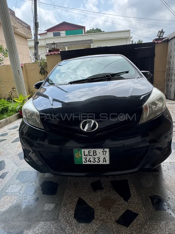 Toyota Vitz 2013 for Sale in Rawalpindi Image-1