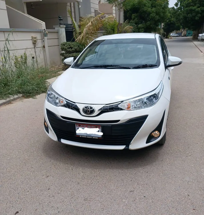 Toyota Yaris Sedan 2022 for Sale in Karachi Image-1