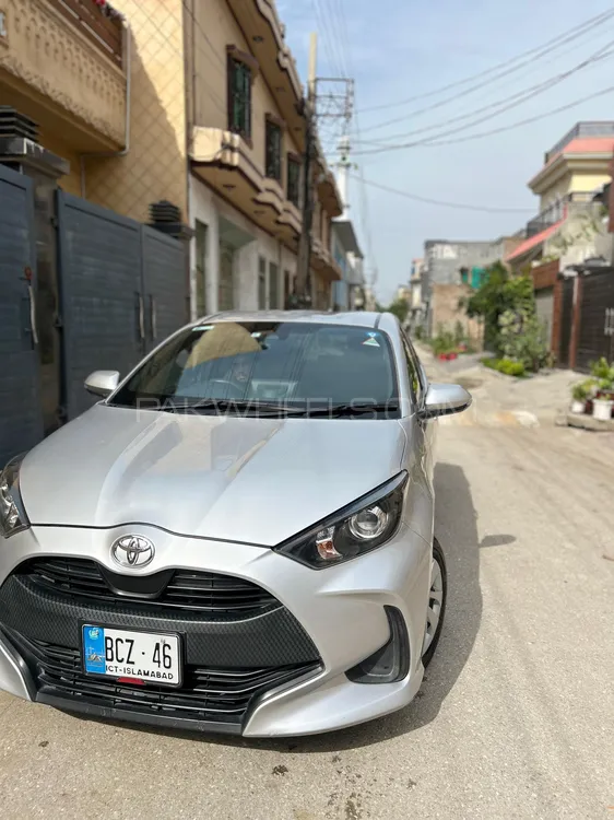Toyota Yaris Hatchback 2020 for Sale in Peshawar Image-1
