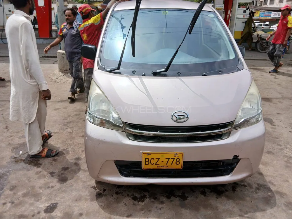 Daihatsu Move 2011 for Sale in Karachi Image-1