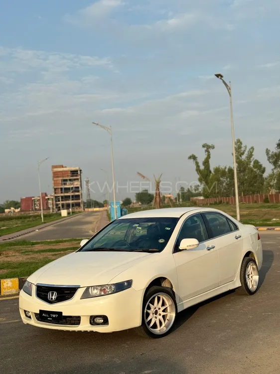 Honda Accord 2003 for Sale in Lahore Image-1