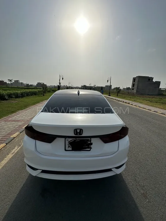 Honda City 2022 for Sale in Lahore Image-1