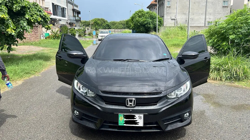 Honda Civic 2018 for Sale in Lahore Image-1