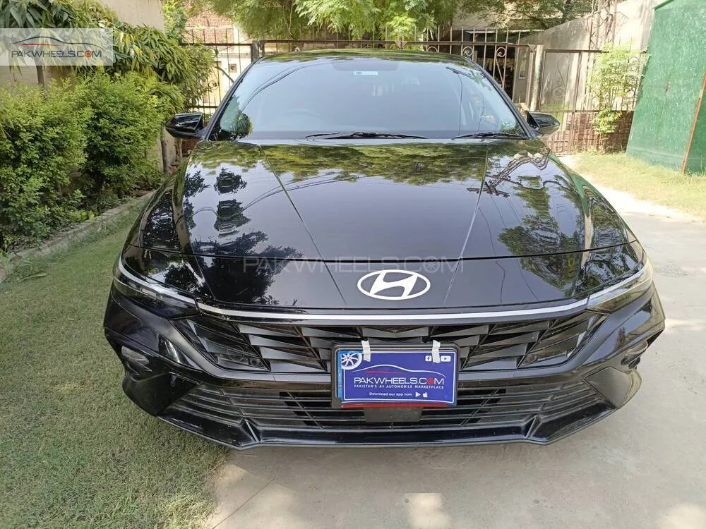 Hyundai Elantra 2025 for Sale in Faisalabad Image-1