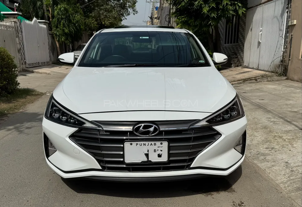 Hyundai Elantra 2021 for Sale in Lahore Image-1