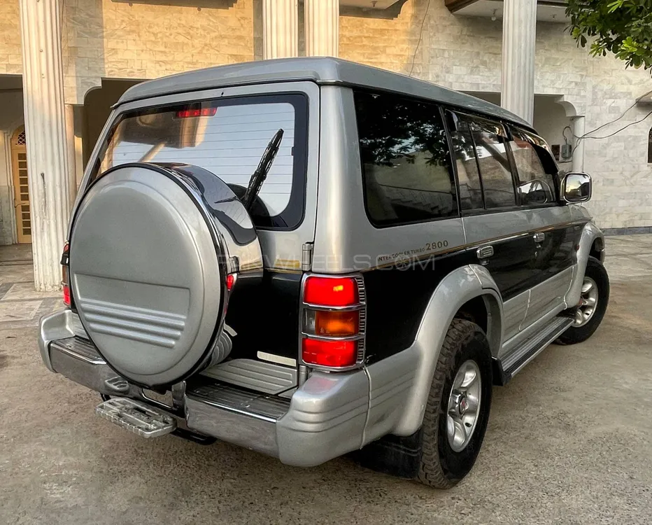 Mitsubishi Pajero 1995 for Sale in Gujranwala Image-1