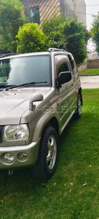 مٹسوبیشی پجیرو منی 2001 for Sale in لاہور Image-1