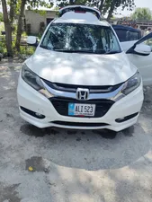 Honda Vezel Hybrid Z 2015 for Sale