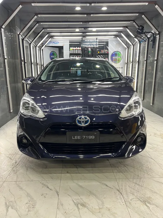 Toyota Aqua 2015 for Sale in Islamabad Image-1