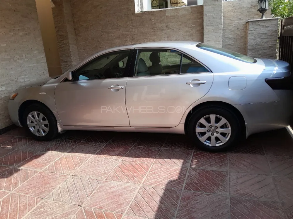 Toyota Camry 2006 for Sale in Islamabad Image-1