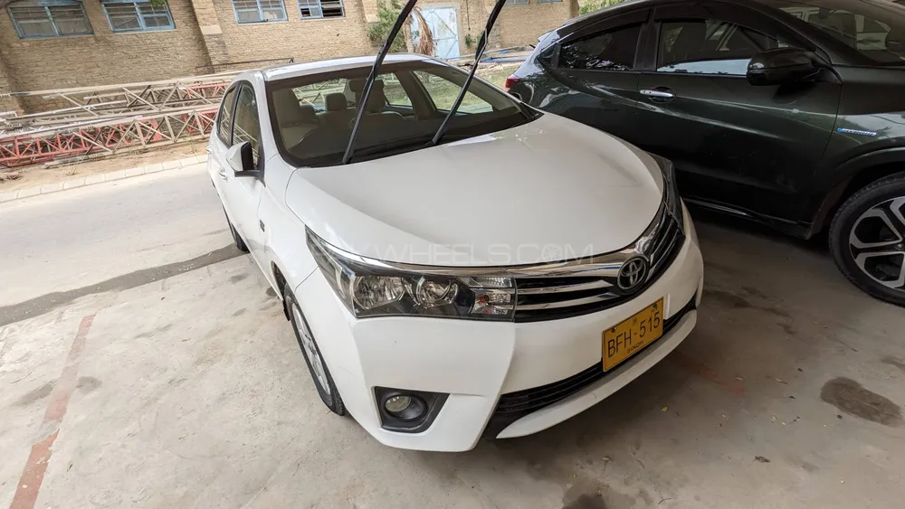 Toyota Corolla 2016 for Sale in Karachi Image-1